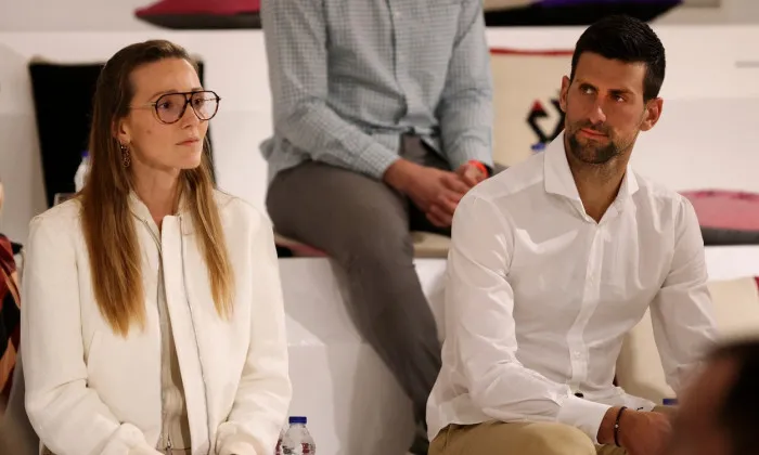 » Novak Djokovic And Father Srdjan Djokovic Share An Unforgettable Moment That Creates A Deep Connection And His Special Gift