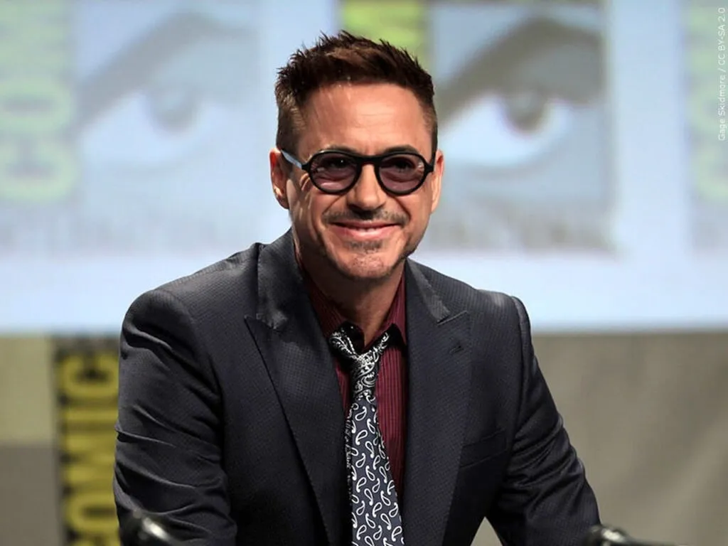 Robert Downey Jr. cho biết anh "có ý định kiện" tất cả các giám đốc điều hành tương lai sử dụng bản sao AI của anh - WVUA 23