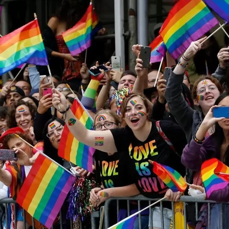 Tienda TikTok: 70 Hojas de Tatuajes del Orgullo, Tatuajes del Orgullo Gay, Tatuajes de la Bandera del Arco Iris LGBT, Pegatinas de Tatuaje de Bandera del Arco Iris Impermeables para Desfiles y Celebraciones del Orgullo y la Igualdad