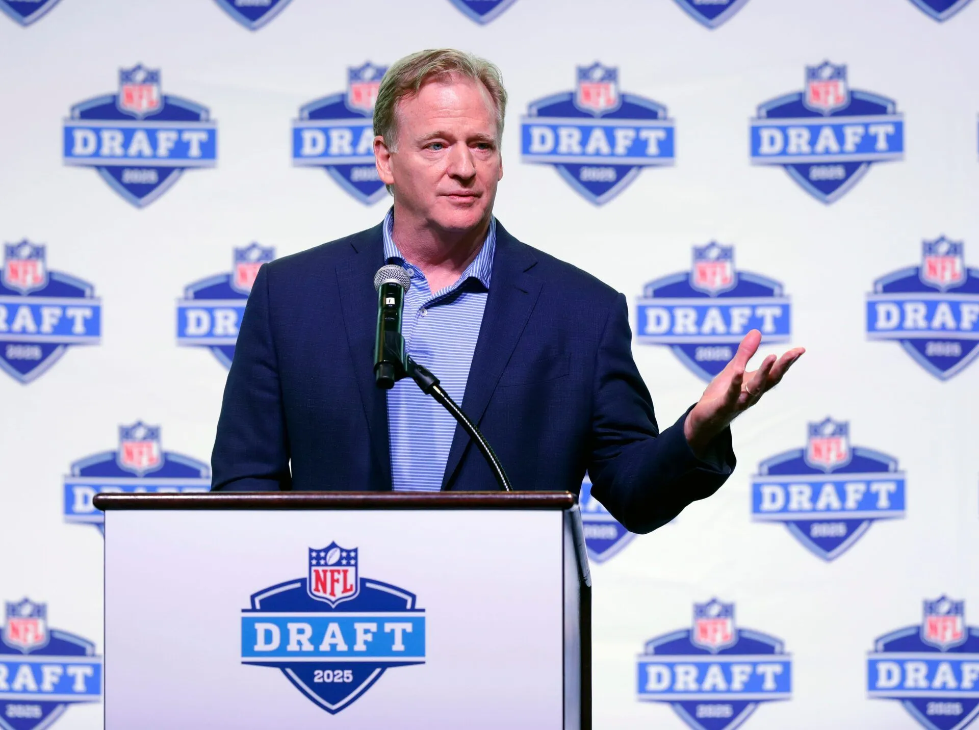 Updated 2025 NFL Draft order Raiders, Giants remain in lead for No. 1