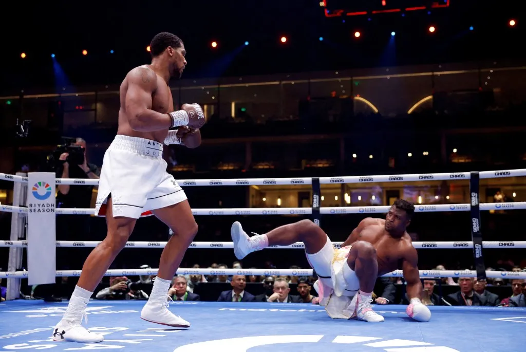 The brutal way Francis Ngannou knew he lost after Anthony Joshua KO