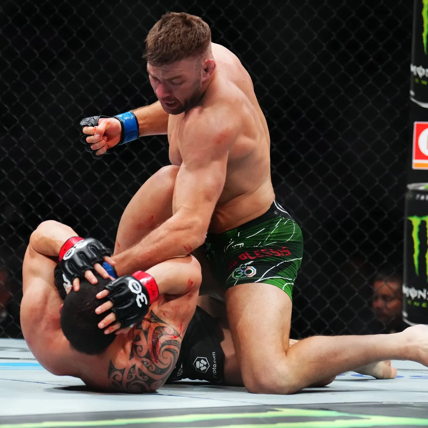 Điểm nổi bật! Du Plessis đánh bại Whittaker để giành chiến thắng TKO tại UFC 290 - MMAmania.com