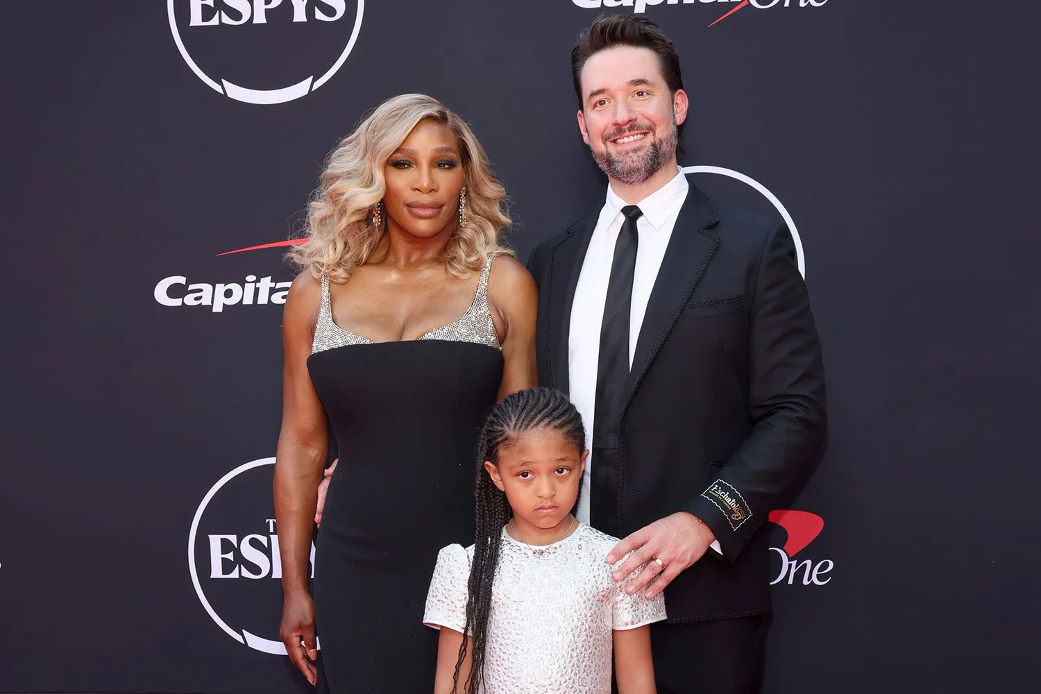 Serena Williams Brings Daughter Olympia to 2024 ESPY Awards: See Their Red  Carpet Looks!